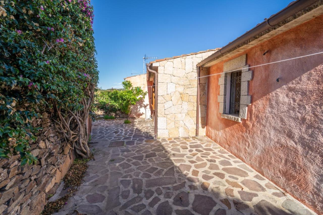 Вилла House In San Teodoro Among The Scents Of Sardinia Экстерьер фото
